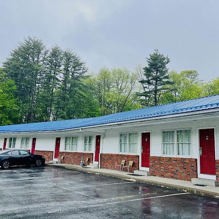 Economy Lodge 682 Main St Sturbridge Exterior foto